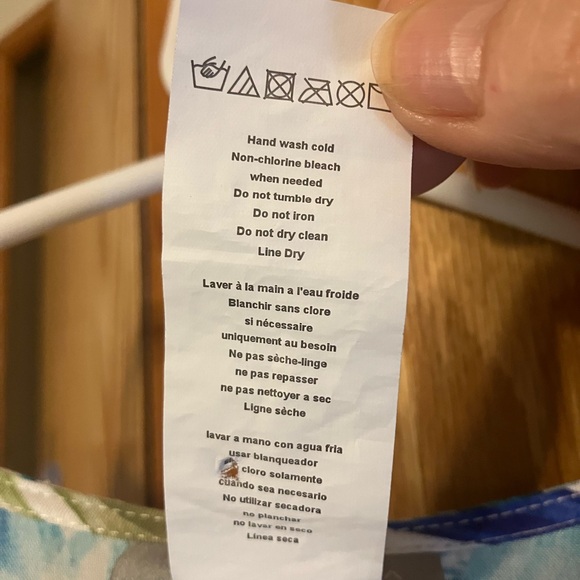 $109 La Blanca In the Moment tropical floral swim coverup. Lightweight. Sz Large - Picture 8 of 14